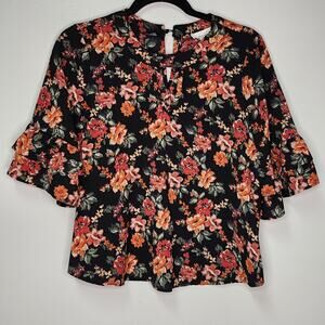 Urban Romantics Floral Blouse ruffle sleeves Size Small